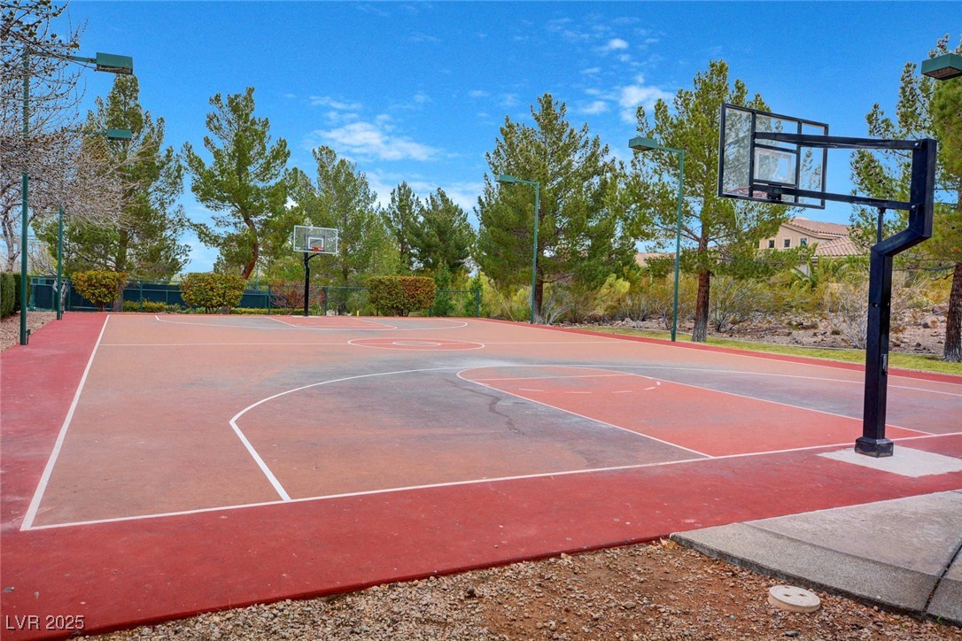 5 Karsten Creek Court