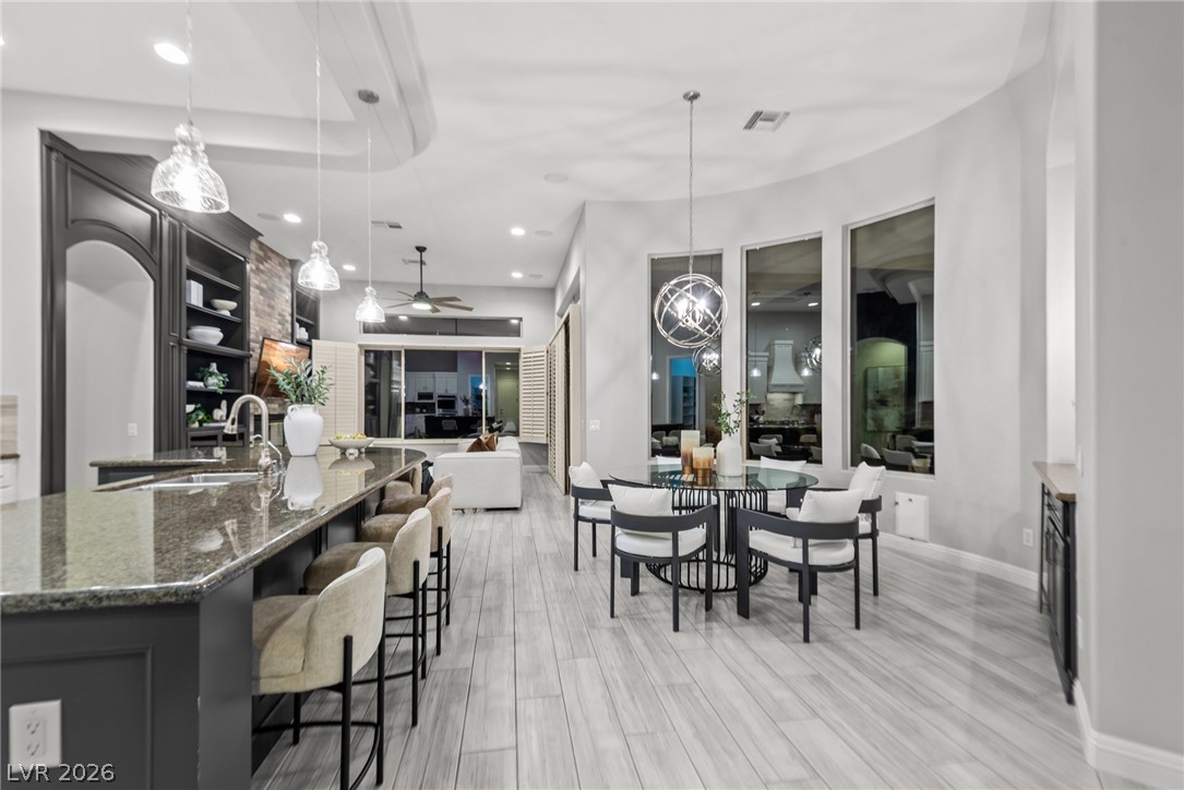 5 Karsten Creek Court