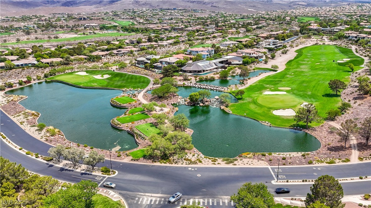 5 Karsten Creek Court