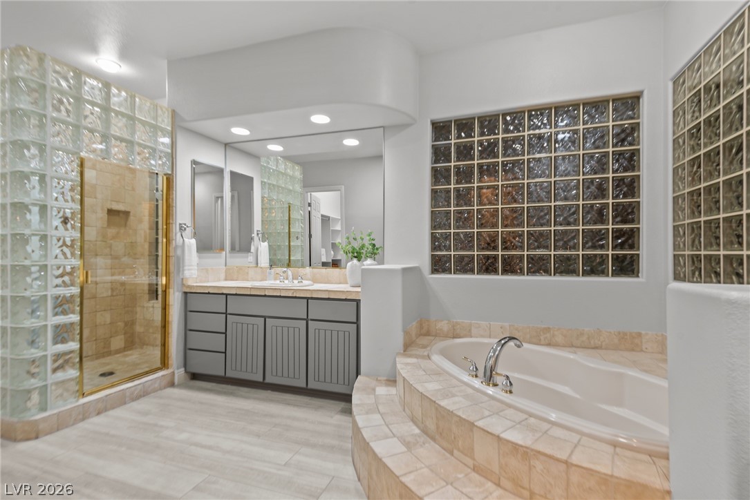 5 Karsten Creek Court