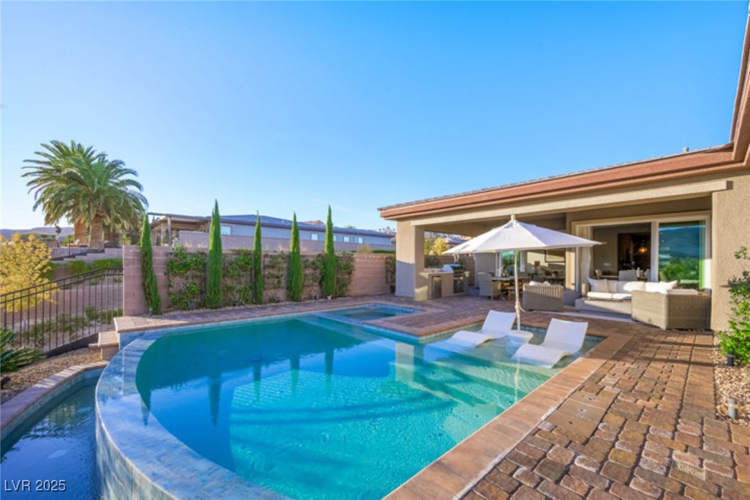 17 Reflection Cove Drive