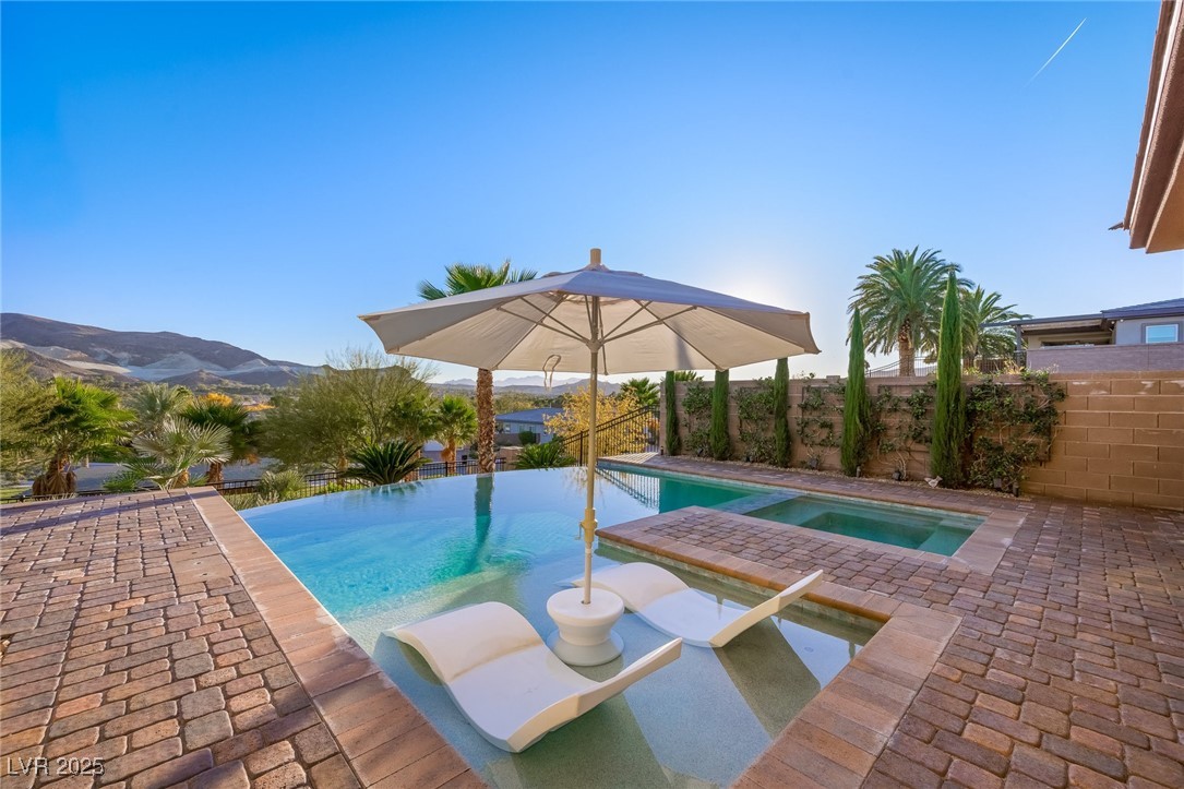 17 Reflection Cove Drive