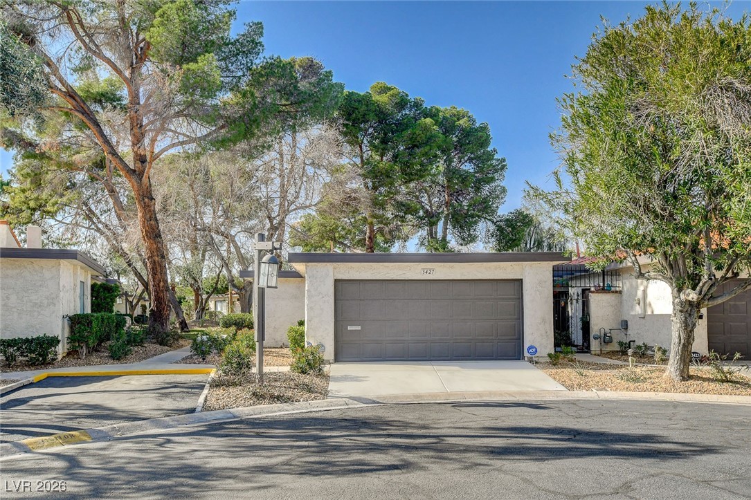 3427 Manzano Circle