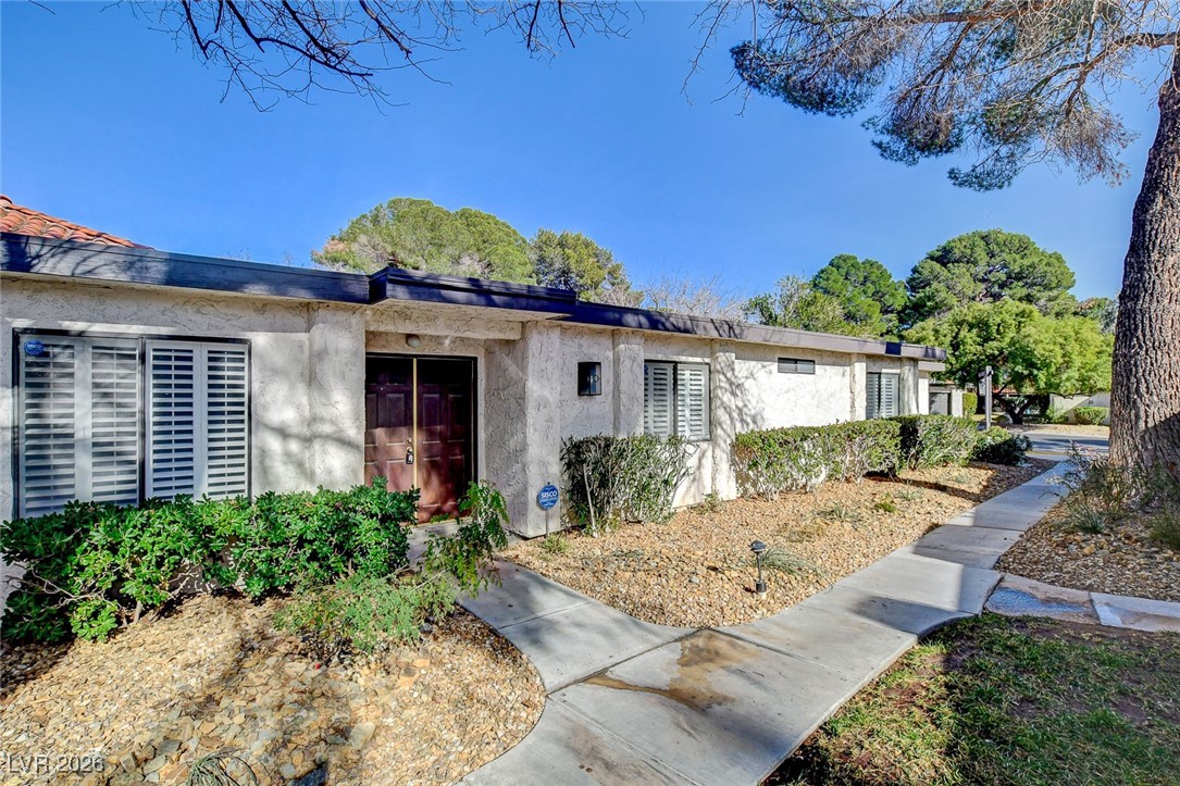 3427 Manzano Circle