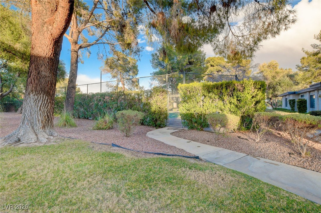 3427 Manzano Circle