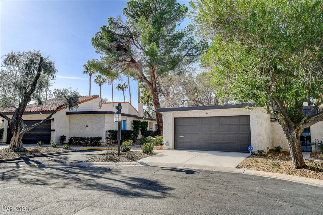 3427 Manzano Circle