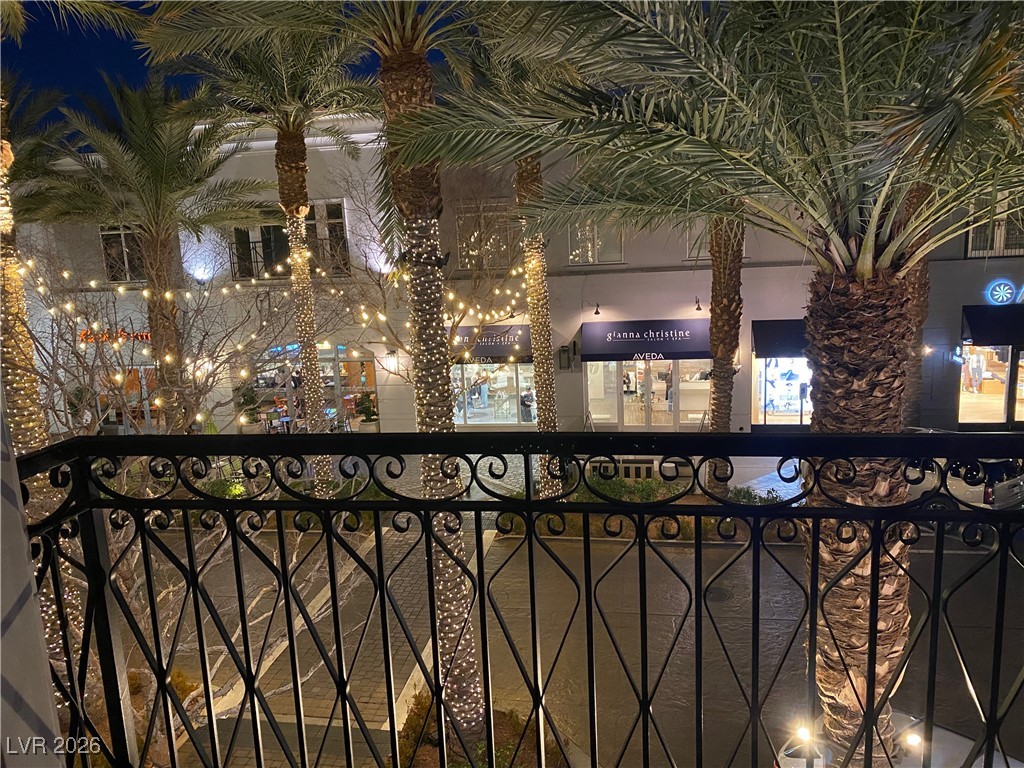 2260 Village Walk Drive 1203