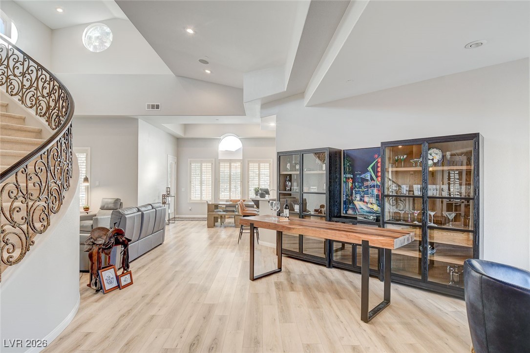 39 Via Paradiso Street
