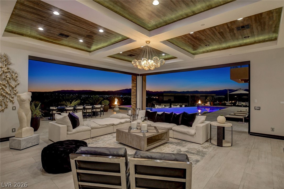 1602 Villa Rica Drive