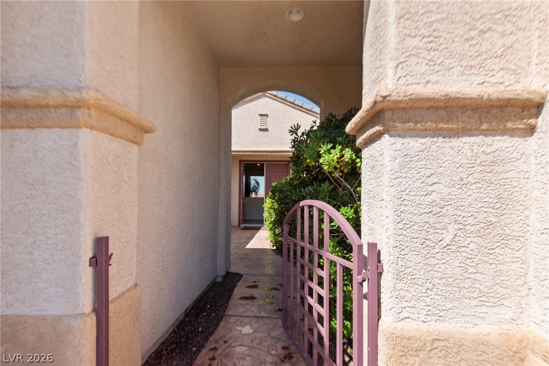 554 Mountain Links Drive