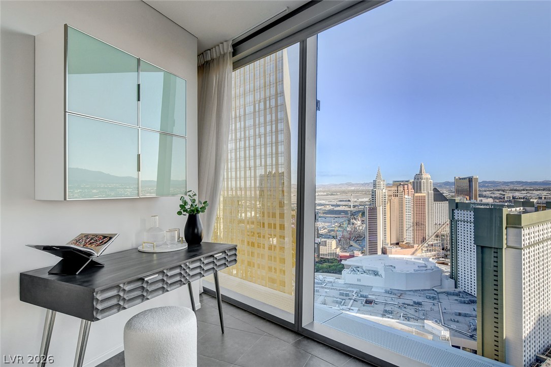 3726 LAS VEGAS Boulevard 3404