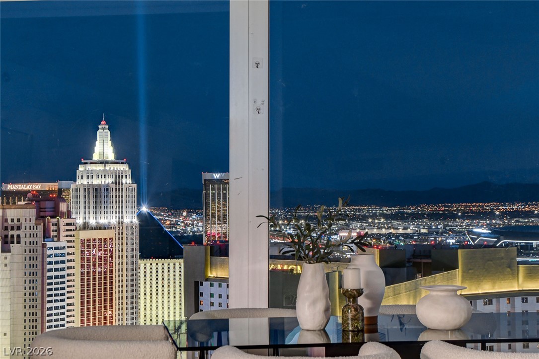 3726 LAS VEGAS Boulevard 3404