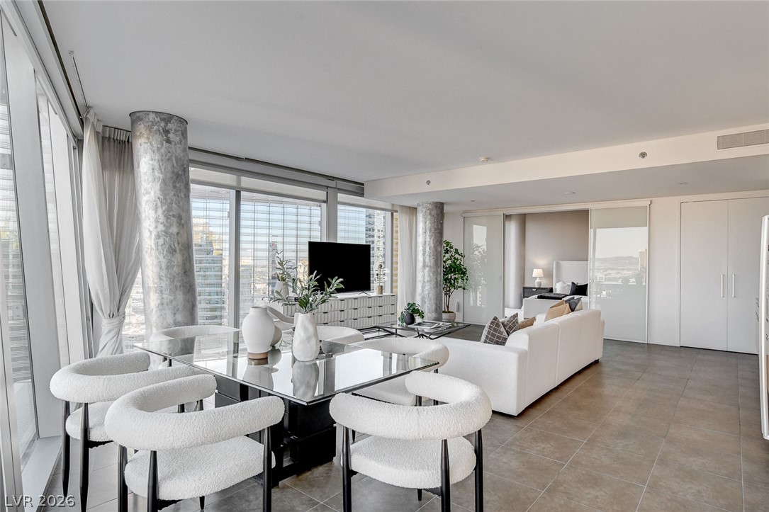 3726 LAS VEGAS Boulevard 3404