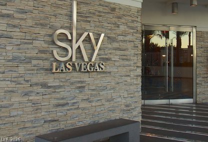2700 Las Vegas Boulevard 3211