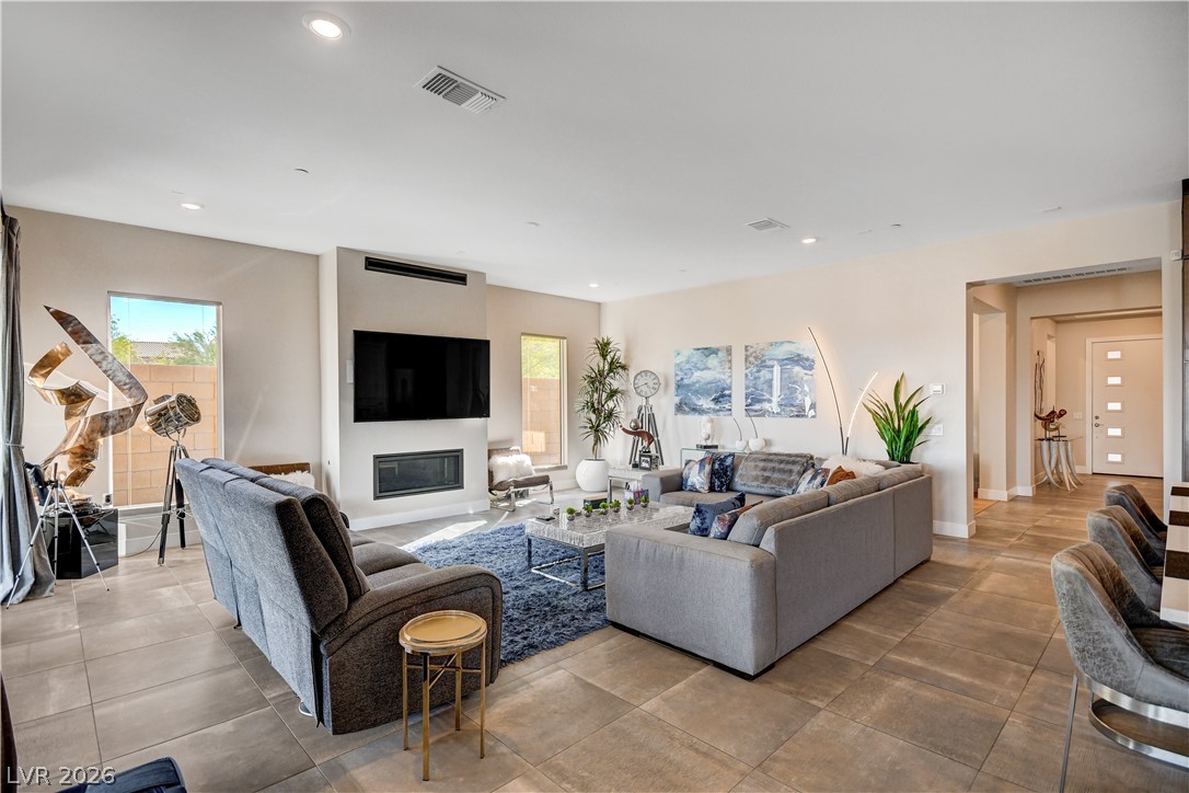 22 Desert Ivy Lane