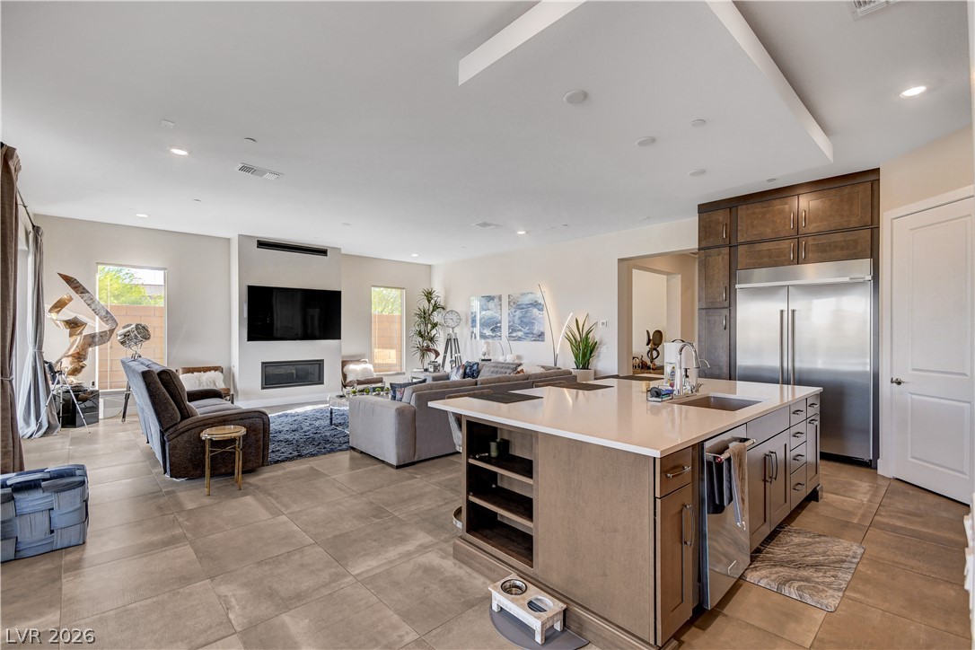 22 Desert Ivy Lane