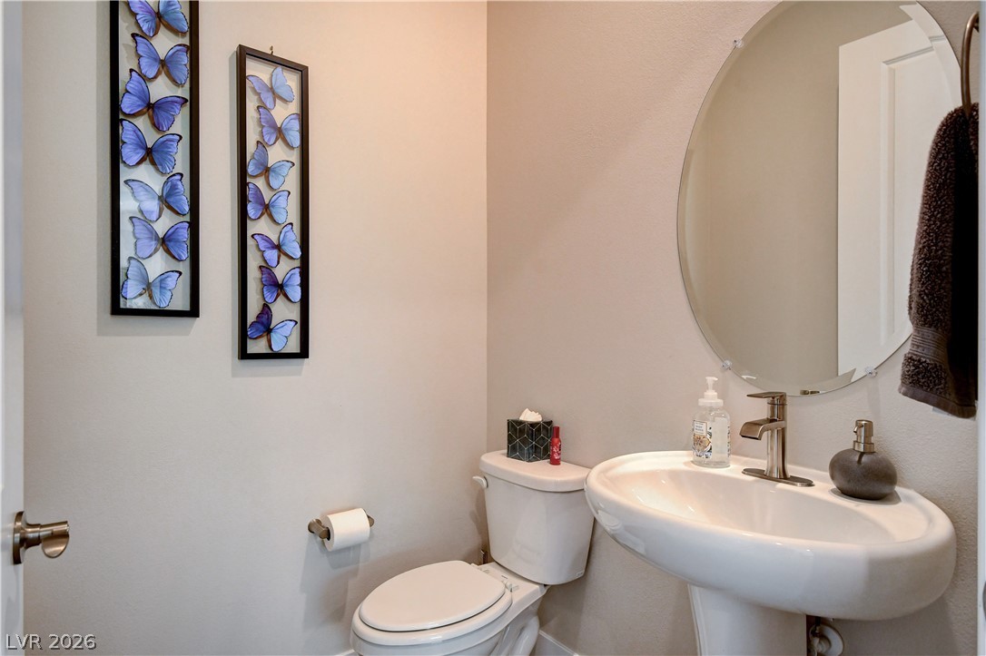 22 Desert Ivy Lane