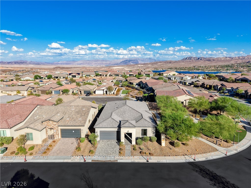 22 Desert Ivy Lane