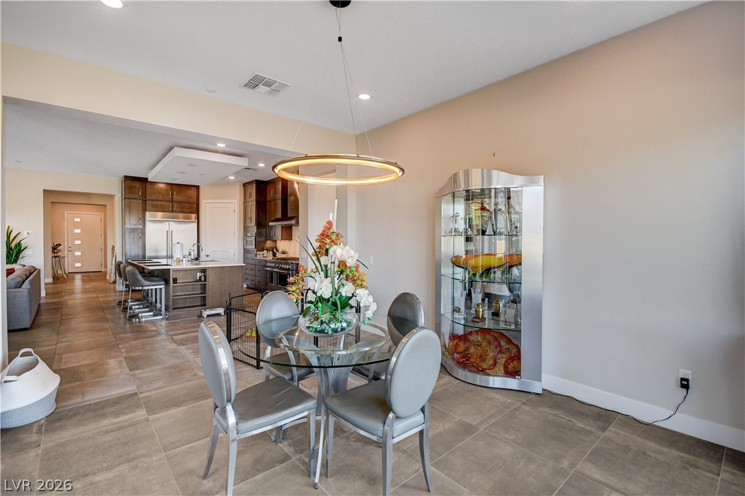 22 Desert Ivy Lane