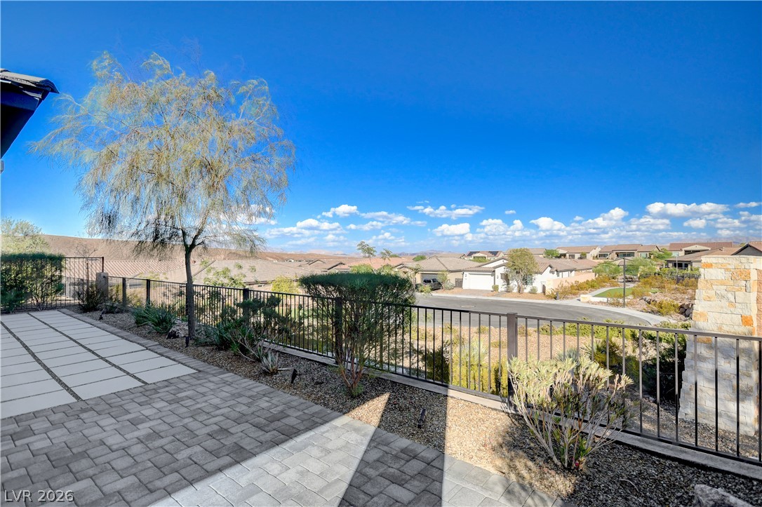 22 Desert Ivy Lane