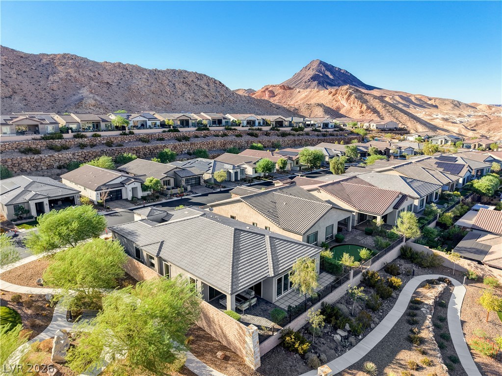 22 Desert Ivy Lane