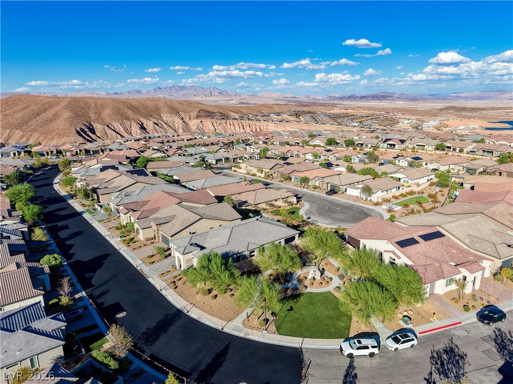 22 Desert Ivy Lane