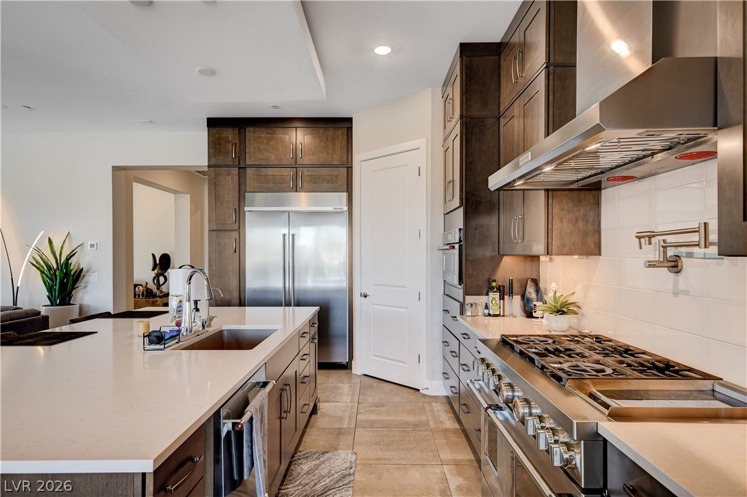 22 Desert Ivy Lane