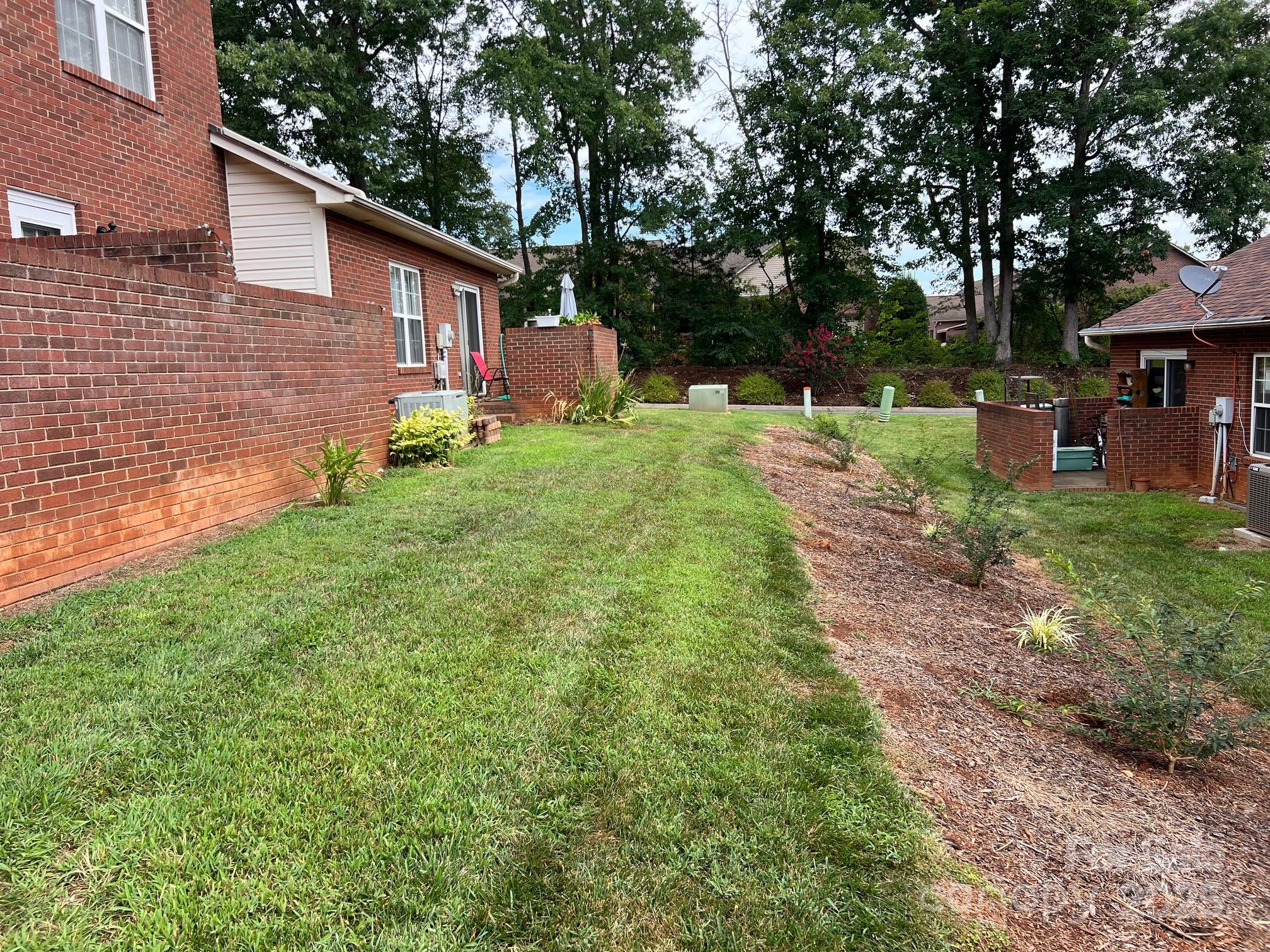 102 Brandywine Drive NE