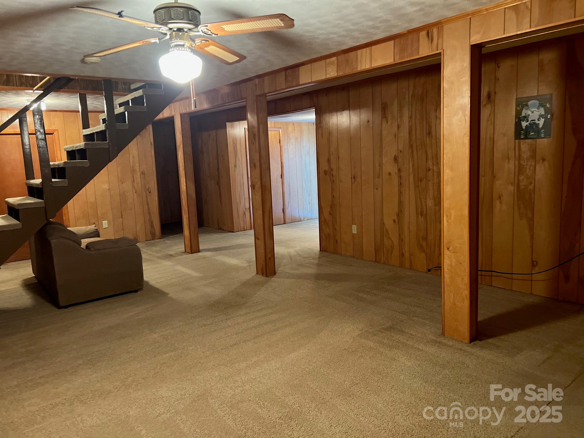 2819 Playmore Beach Road