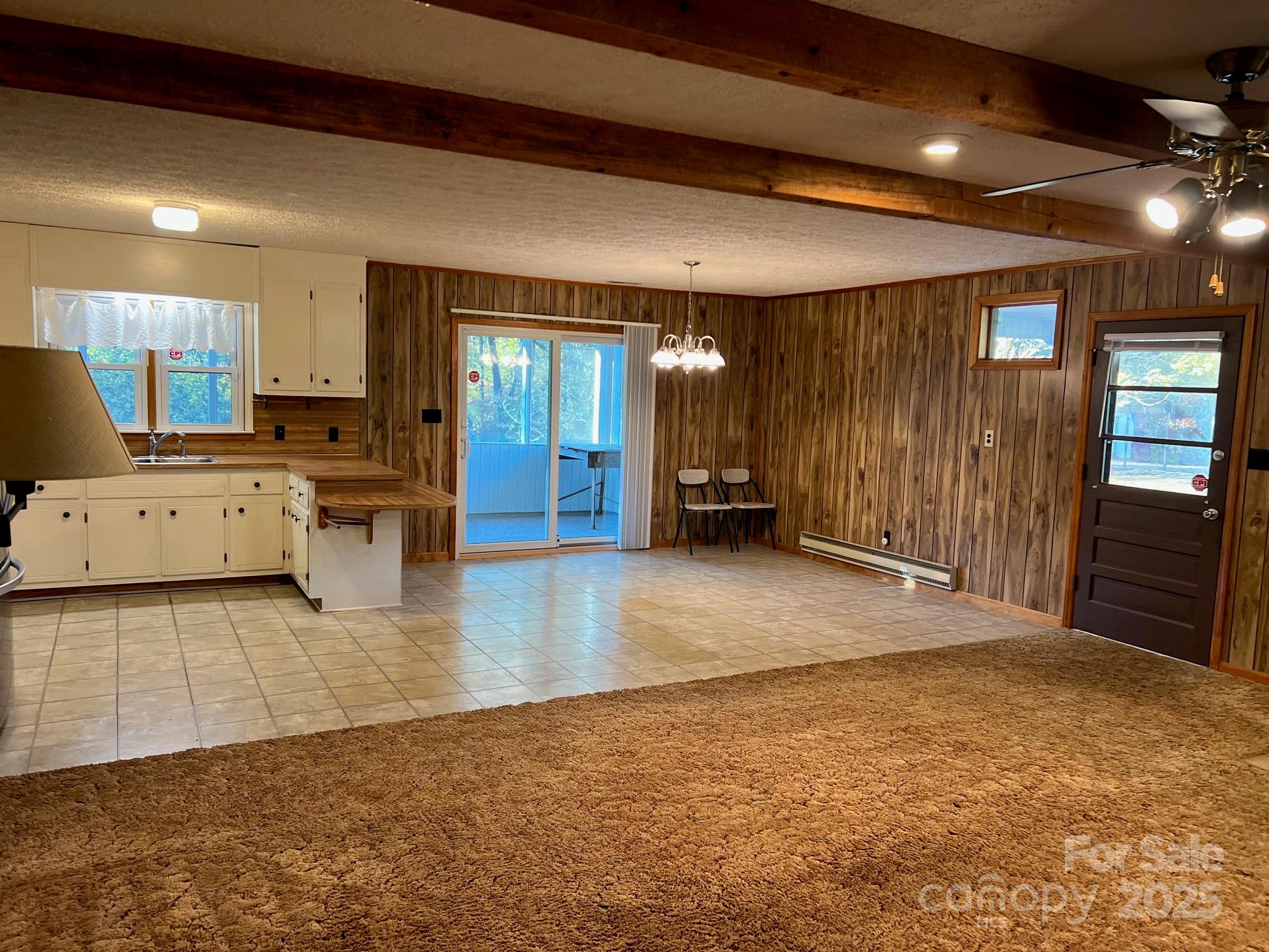 2819 Playmore Beach Road