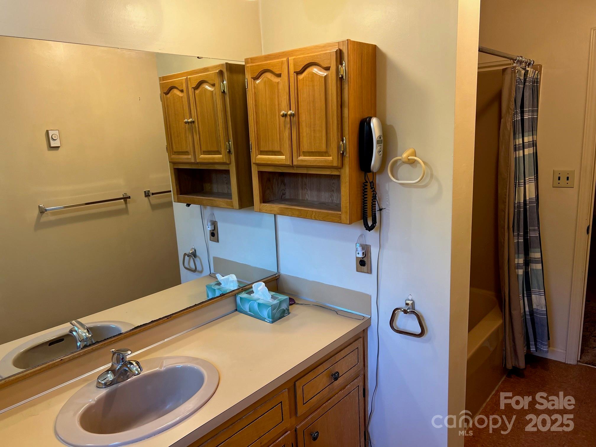 2819 Playmore Beach Road