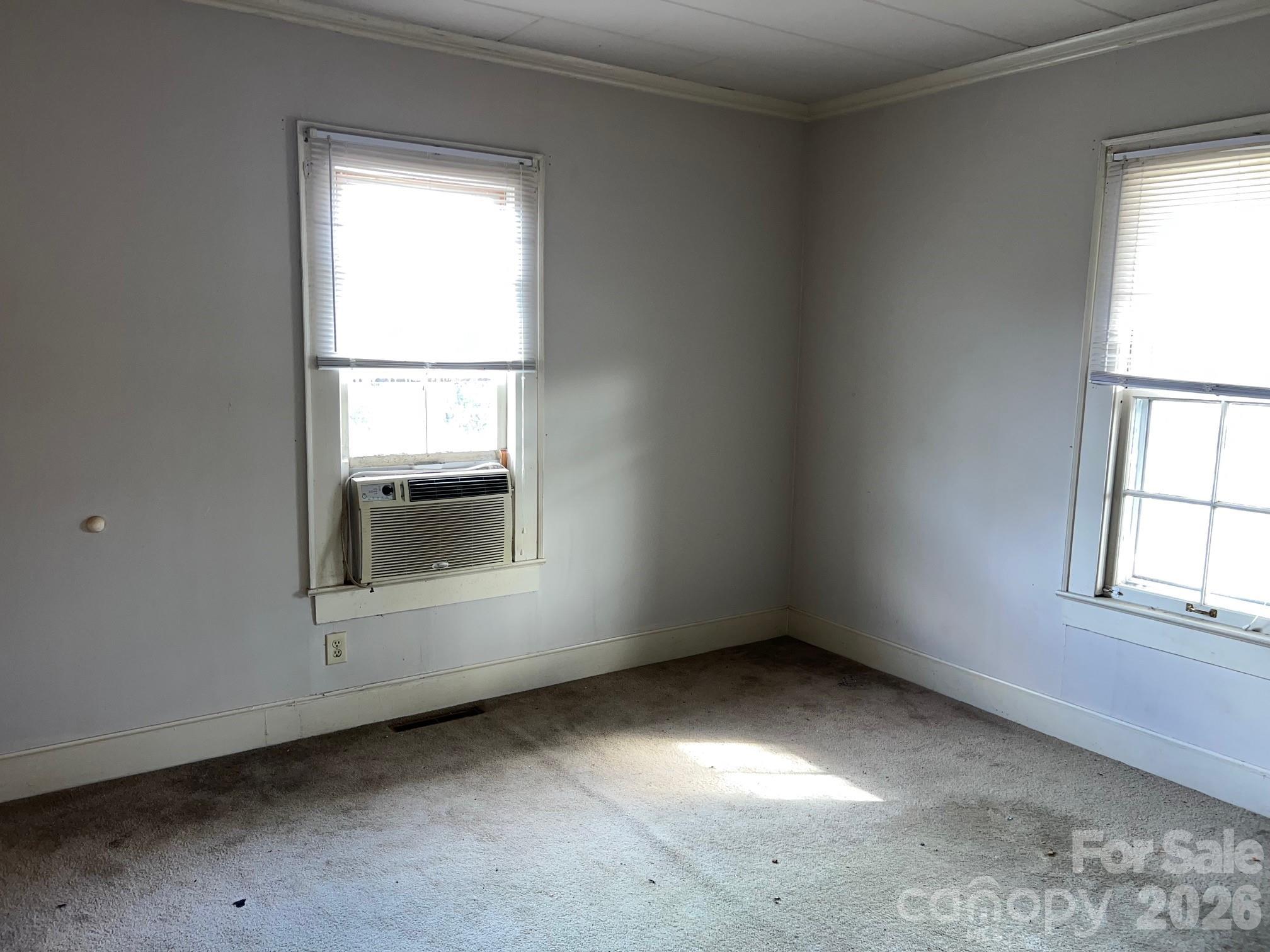 507 S College Street