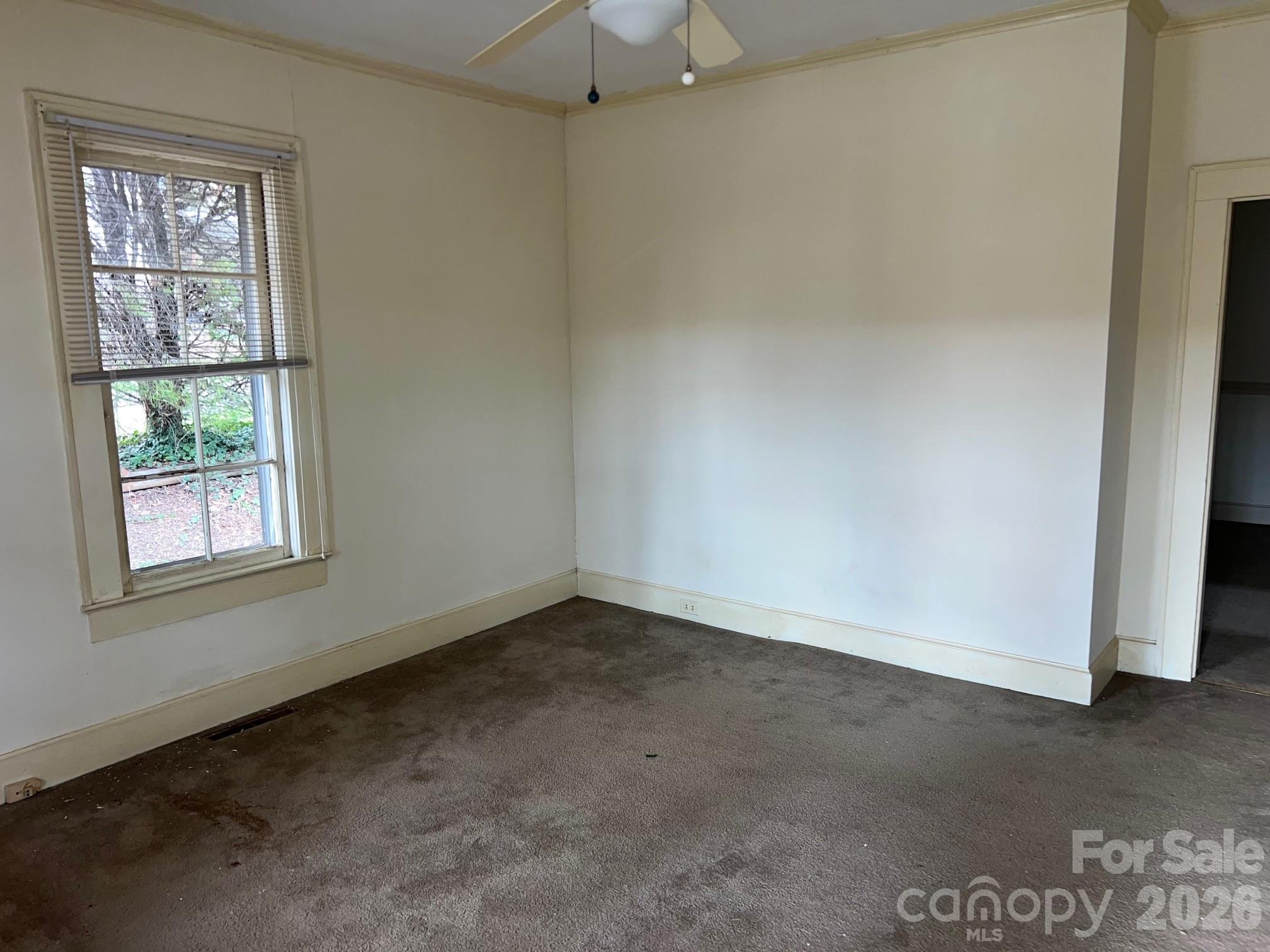 507 S College Street