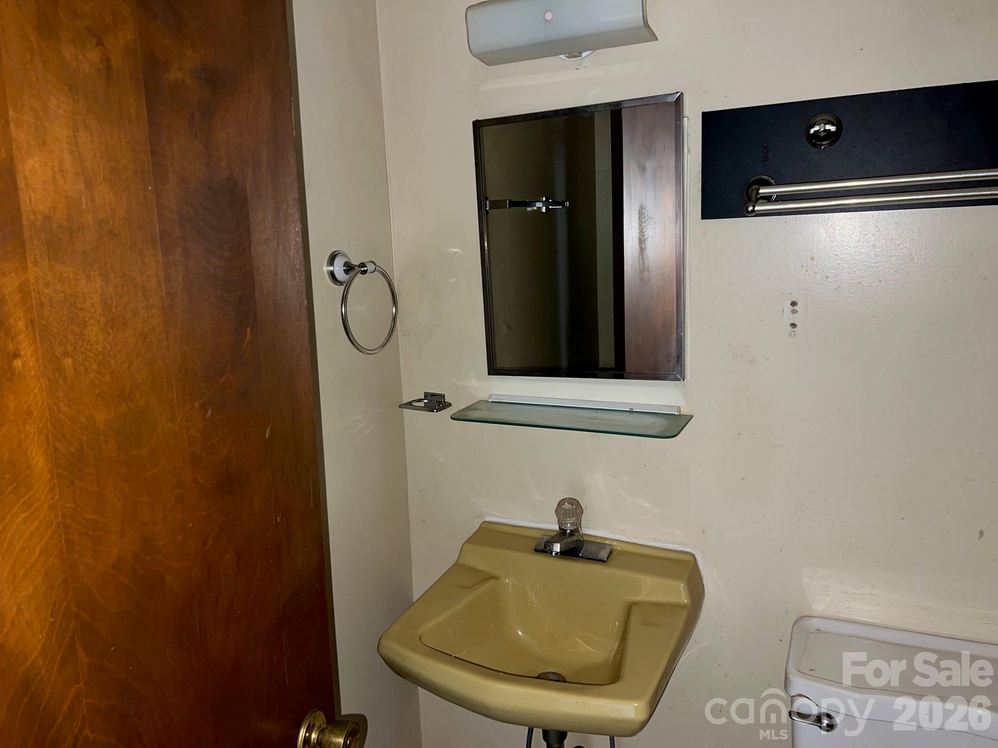 507 S College Street