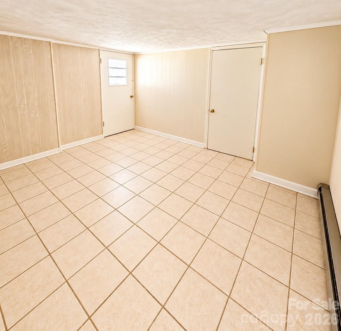106 Valley View Street