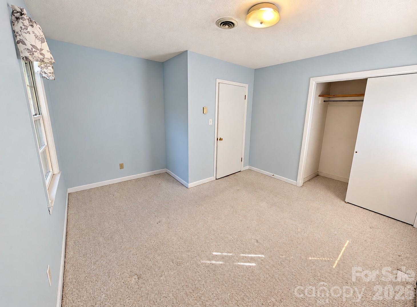 106 Valley View Street