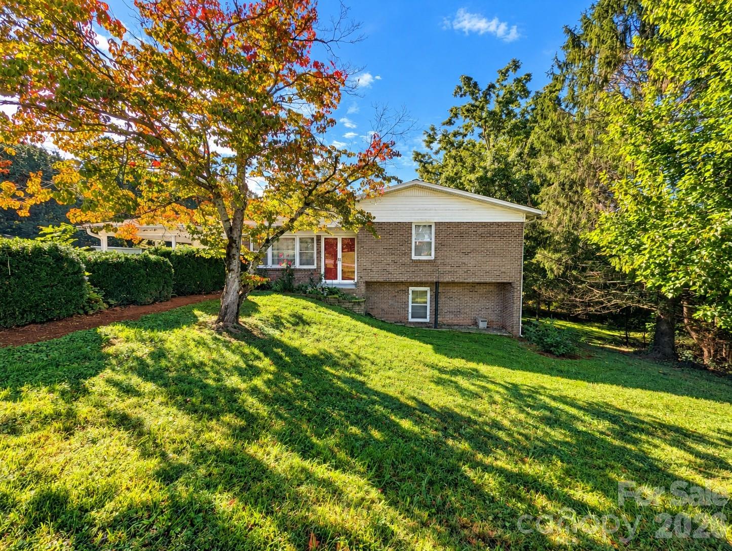 106 Valley View Street