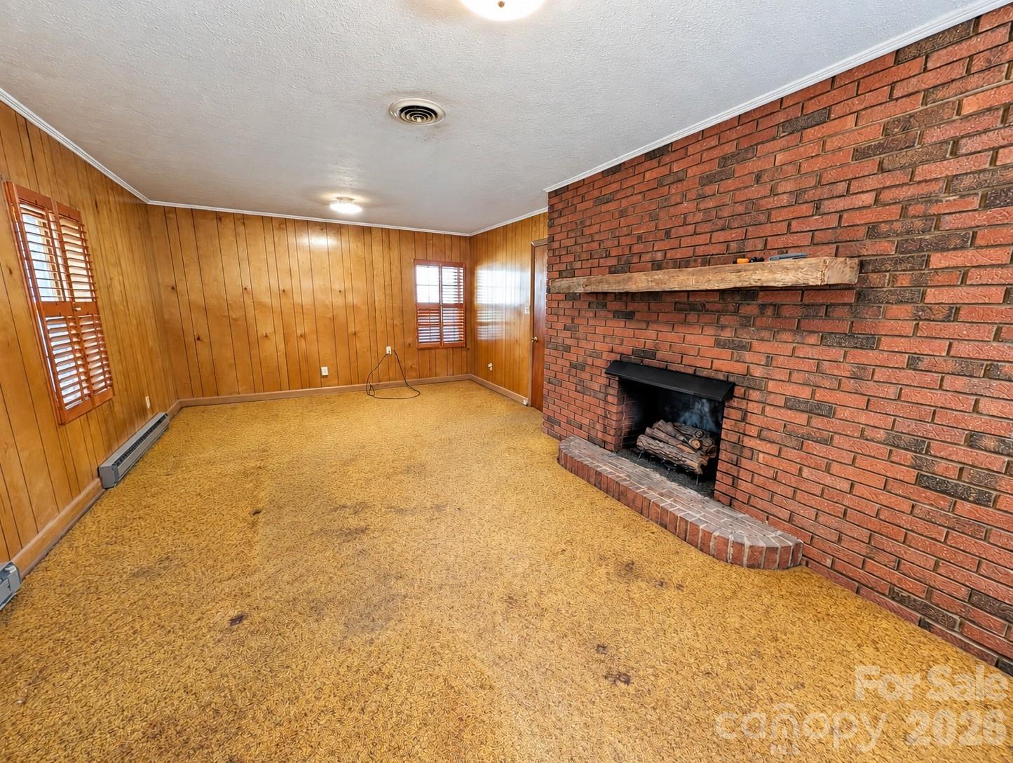 106 Valley View Street