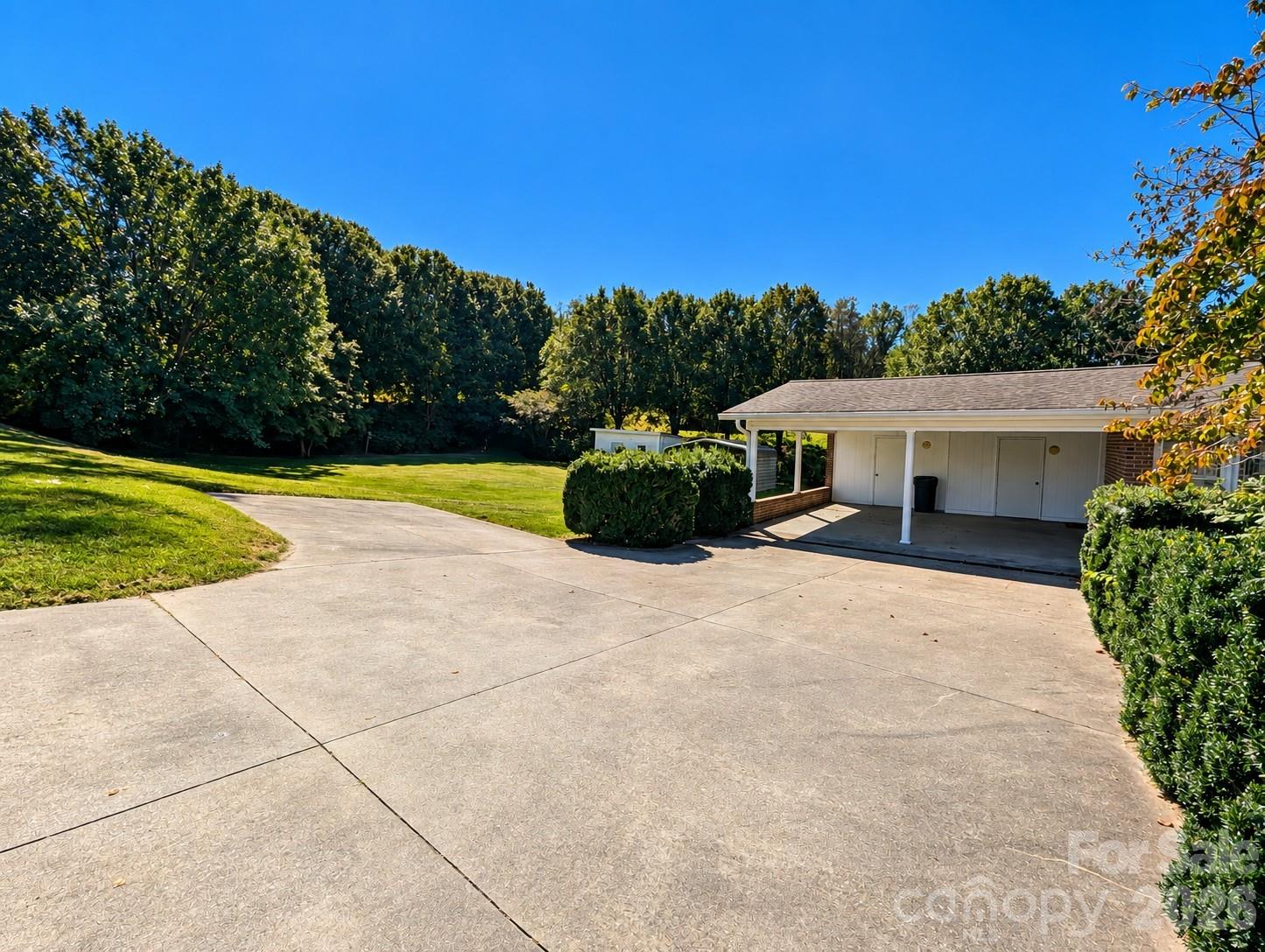 106 Valley View Street