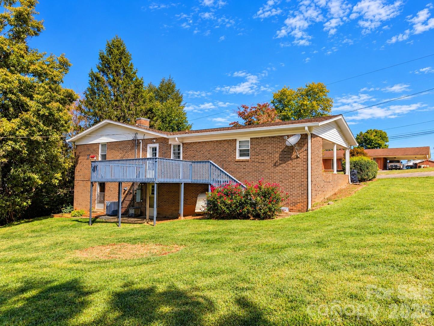 106 Valley View Street
