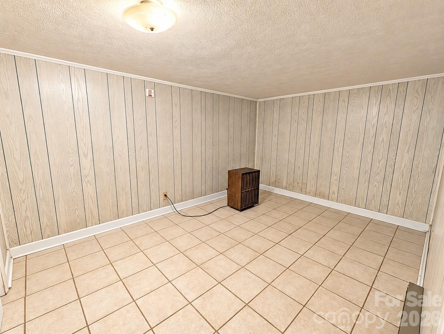 106 Valley View Street