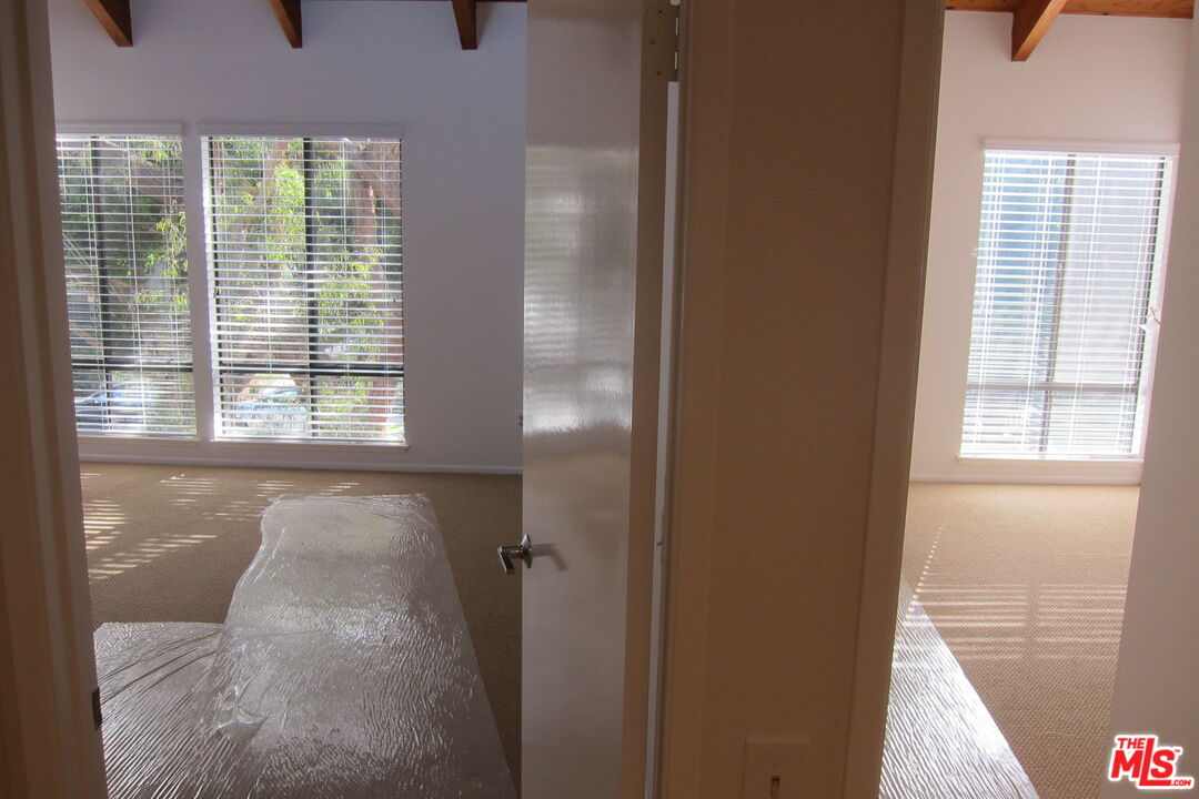 2909 Arizona Ave Unit: 16