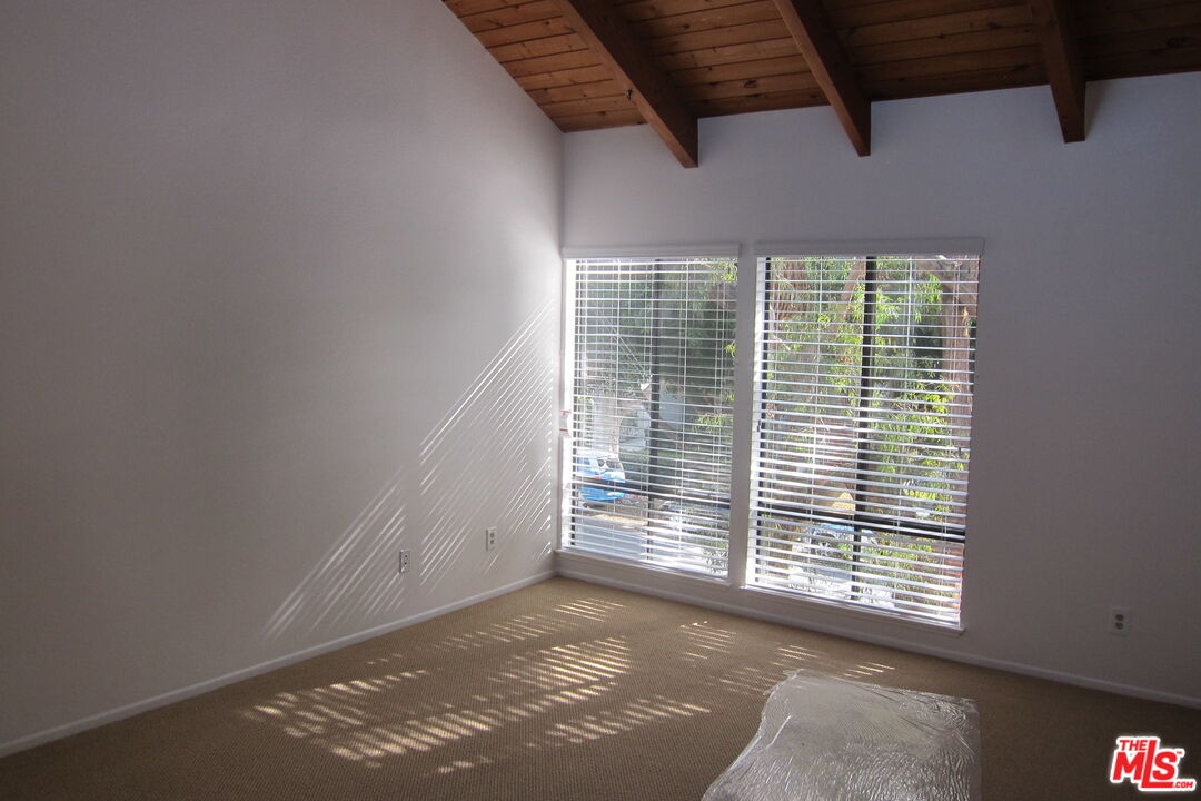 2909 Arizona Ave Unit: 16