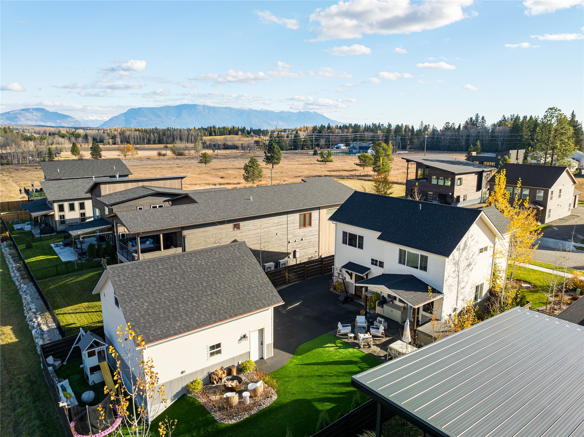 736 Cottonwood Court