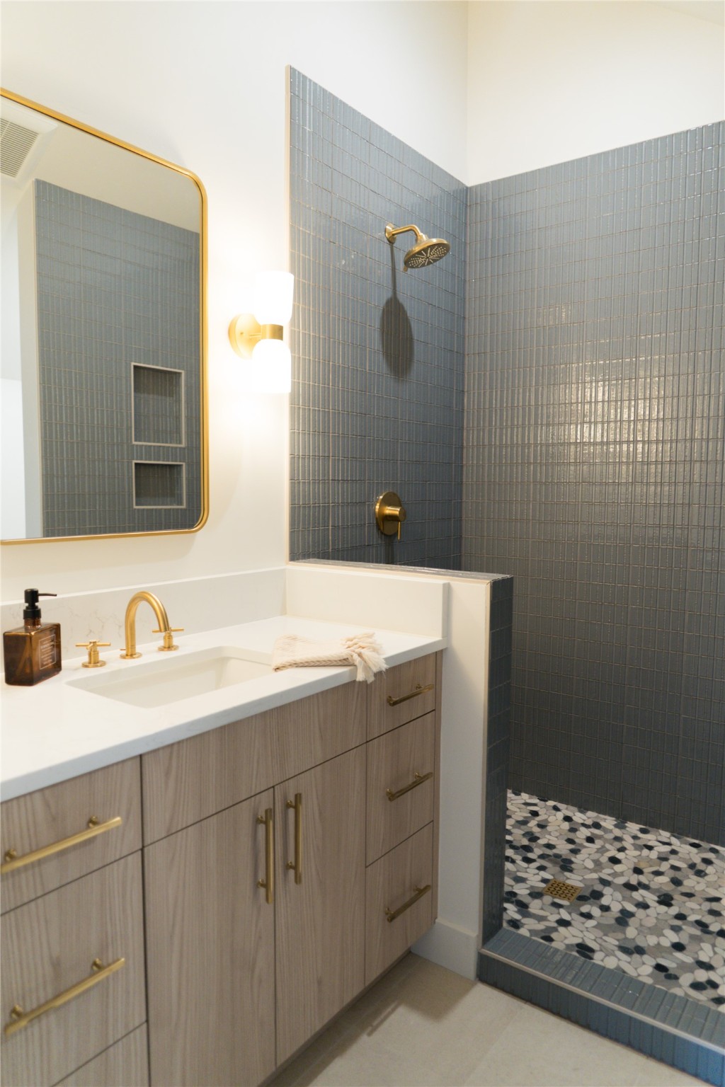 45 Meadow View Court