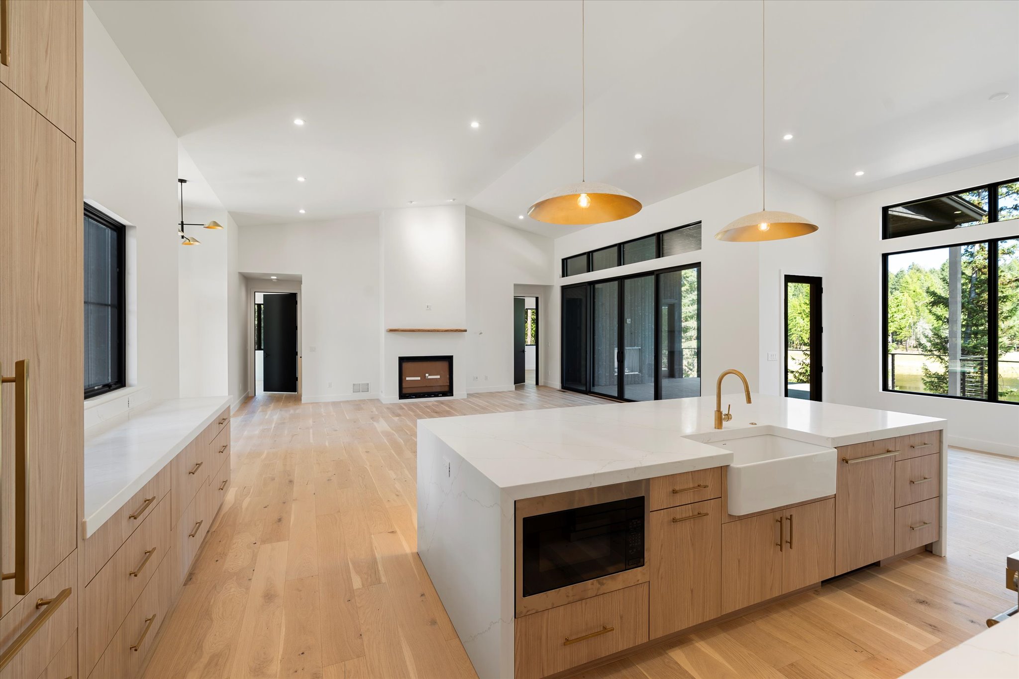 45 Meadow View Court