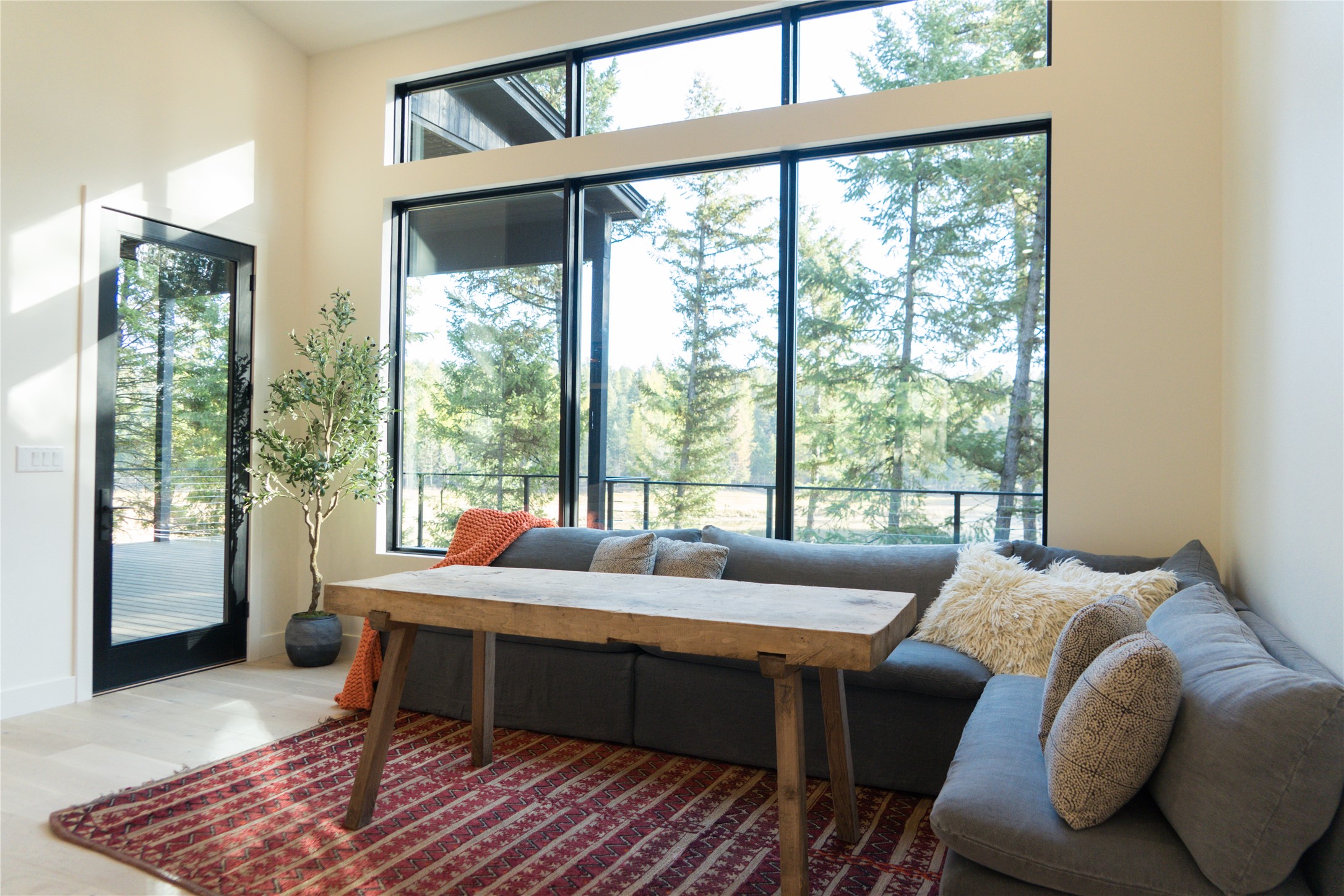 45 Meadow View Court