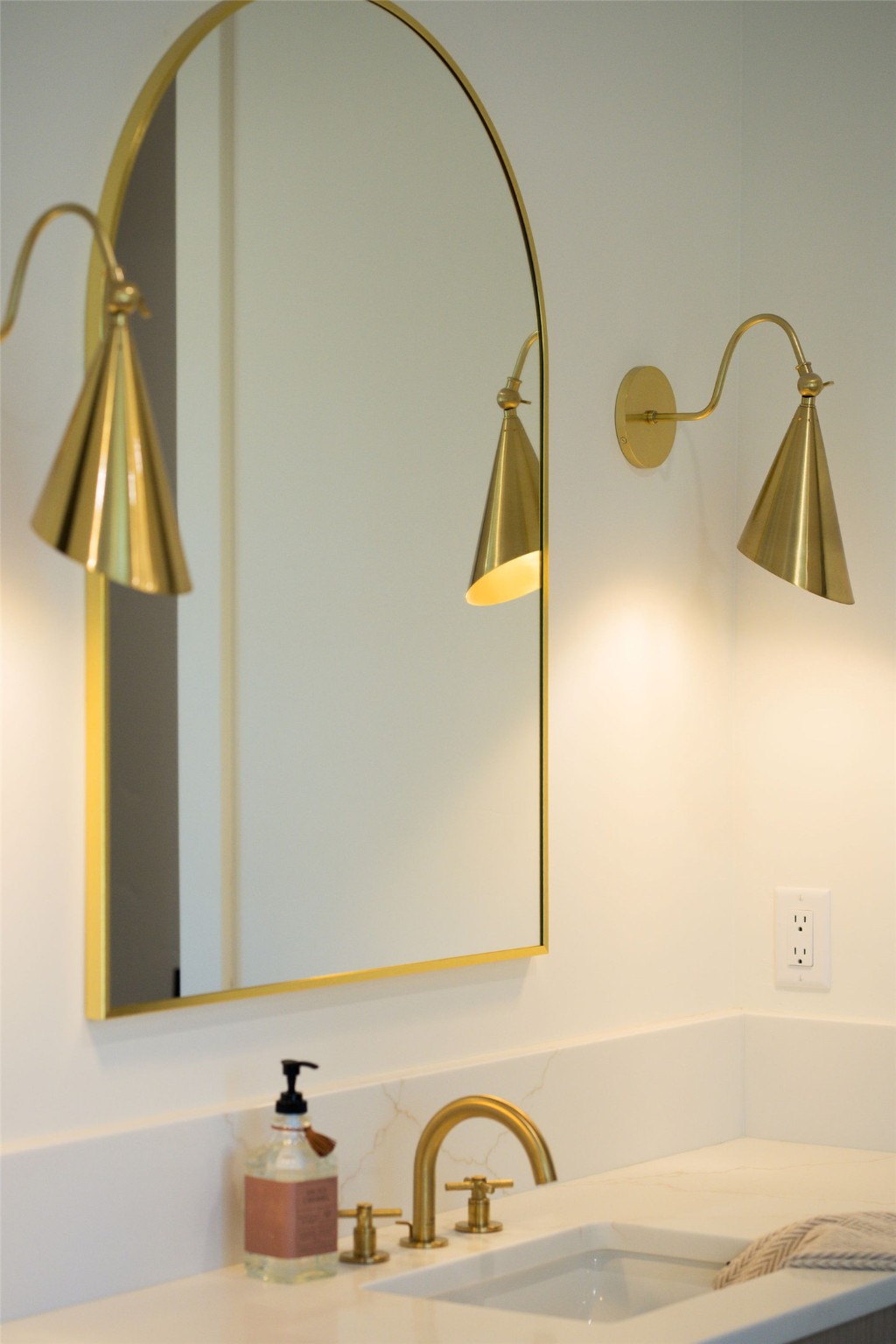 45 Meadow View Court