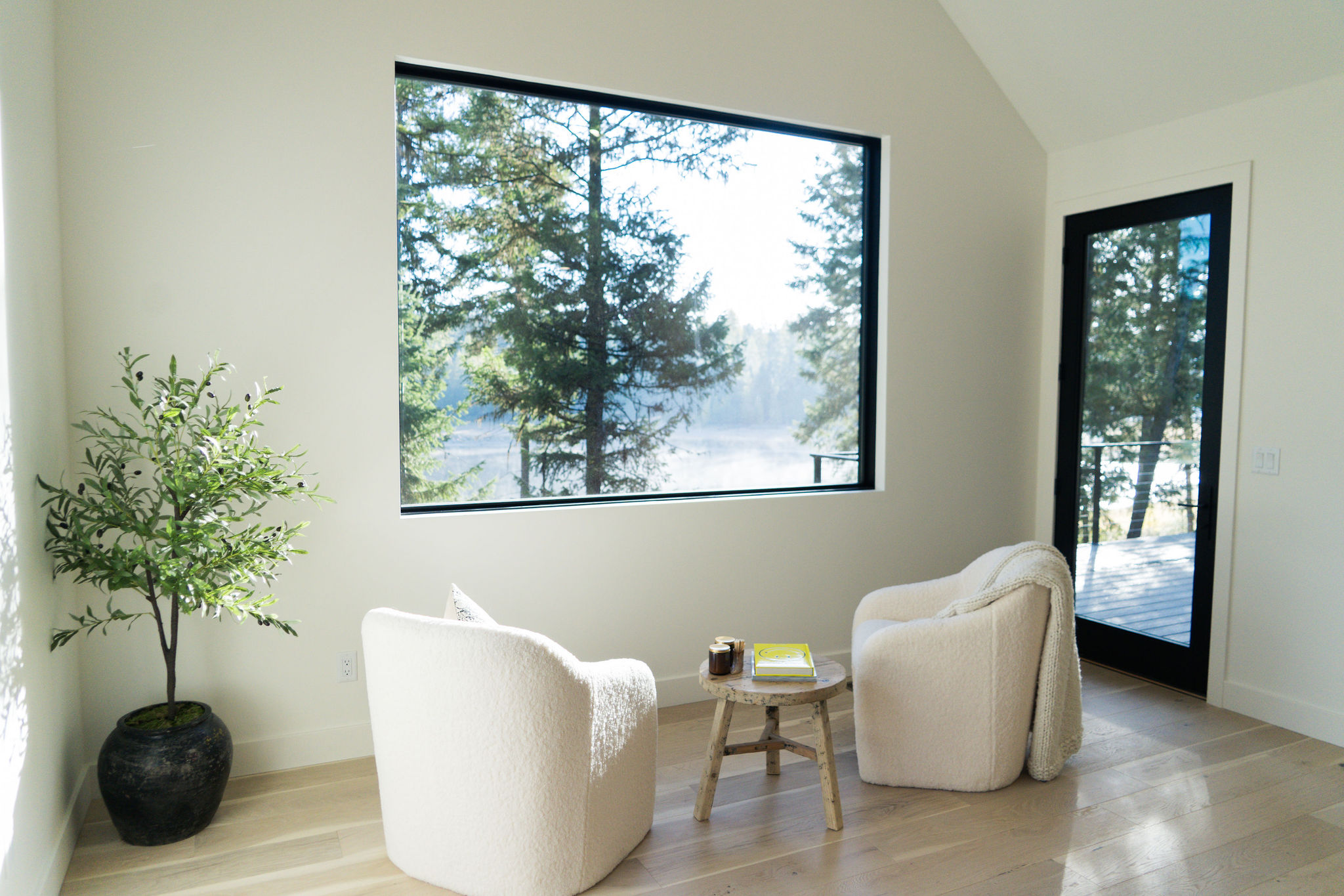 45 Meadow View Court