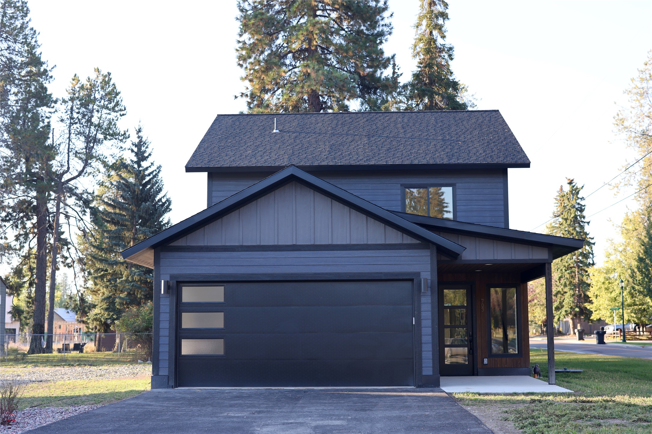 703 Cottonwood Court